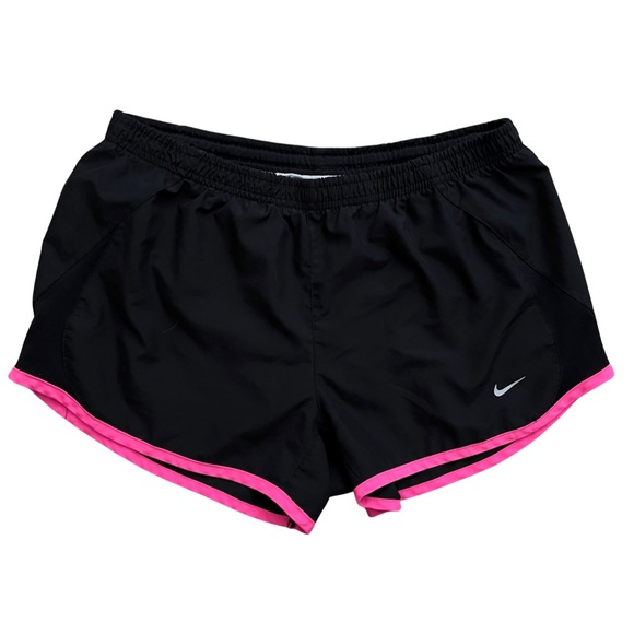 Nike Pants - Nike Women’s Running Shorts Size Medium